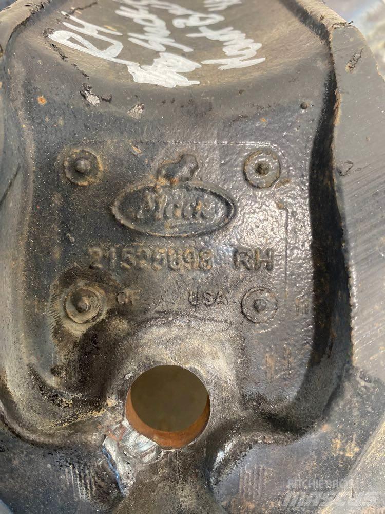 Mack CXU Châssis et suspension