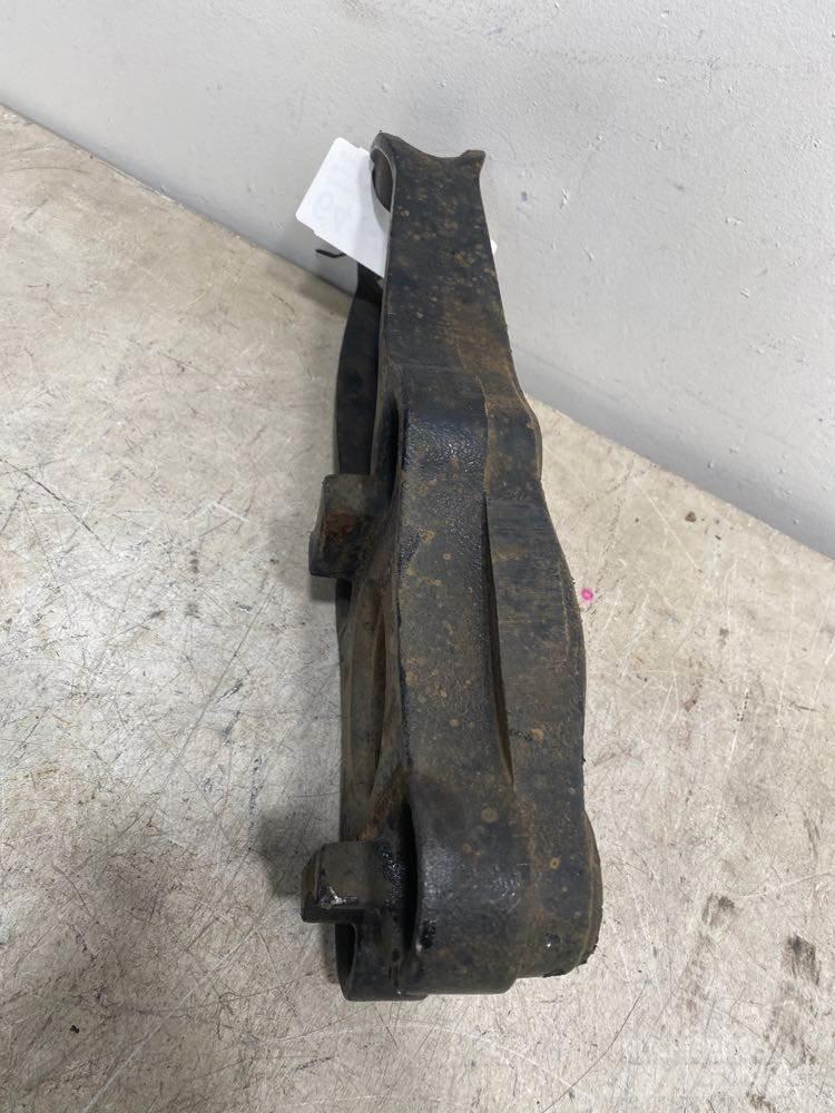 Mack CXU Châssis et suspension