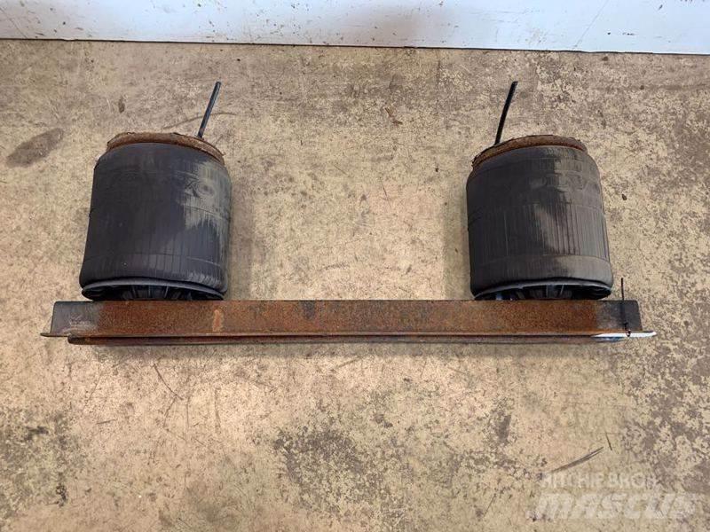 Volvo  Châssis et suspension
