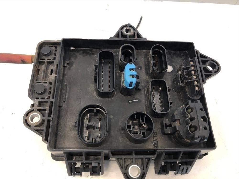 Volvo VNL Electronique