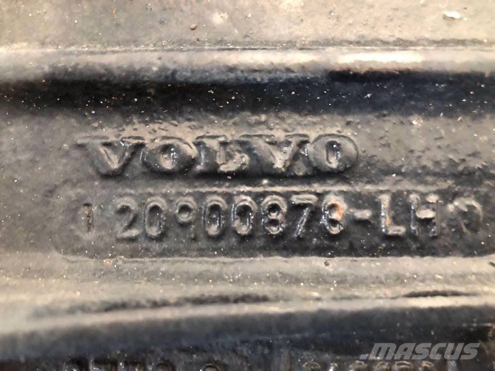 Volvo VNL Cabines