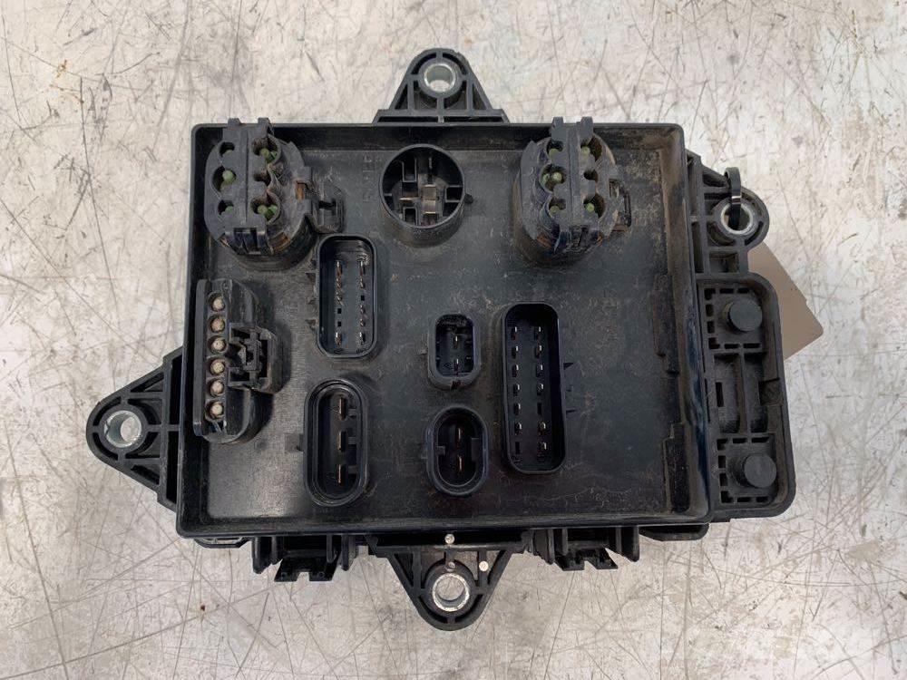 Volvo VNL Electronique