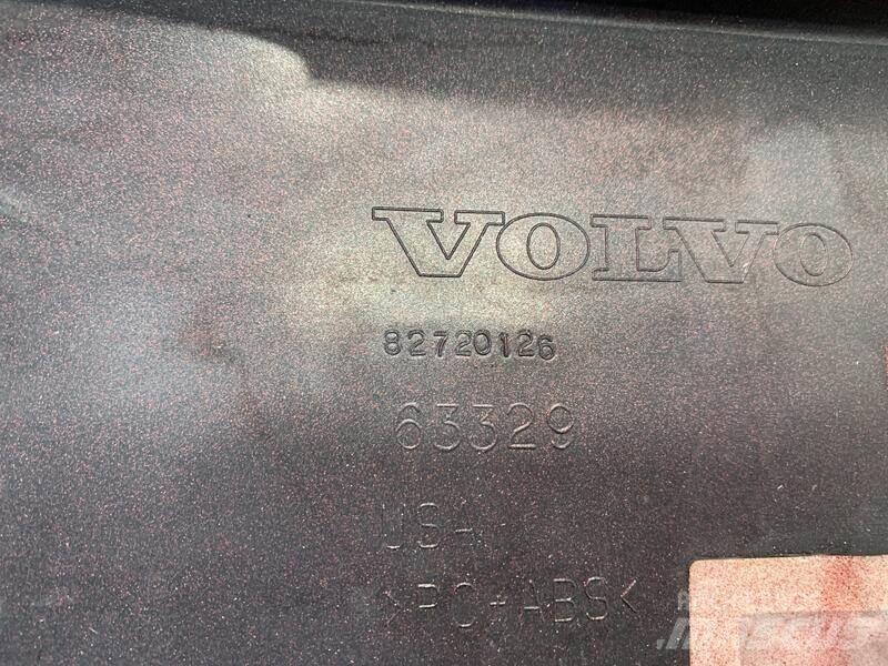 Volvo VNL Cabines
