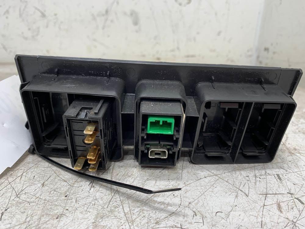 Volvo VNL Electronique