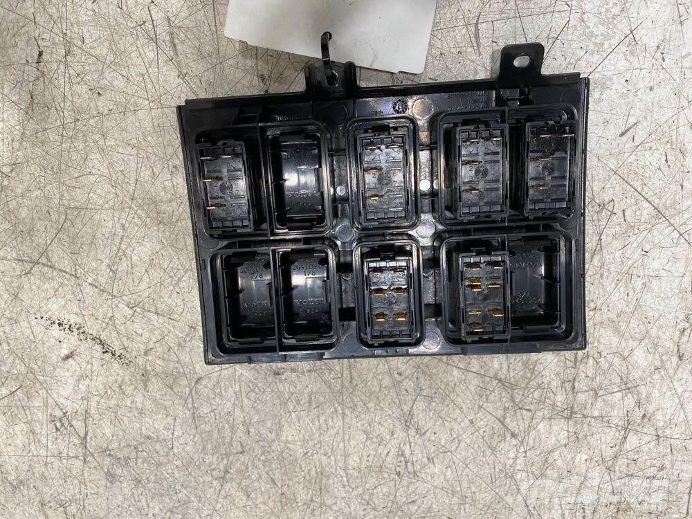 Volvo VNL Electronique