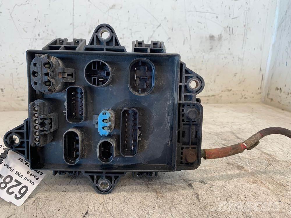 Volvo VNL Electronique