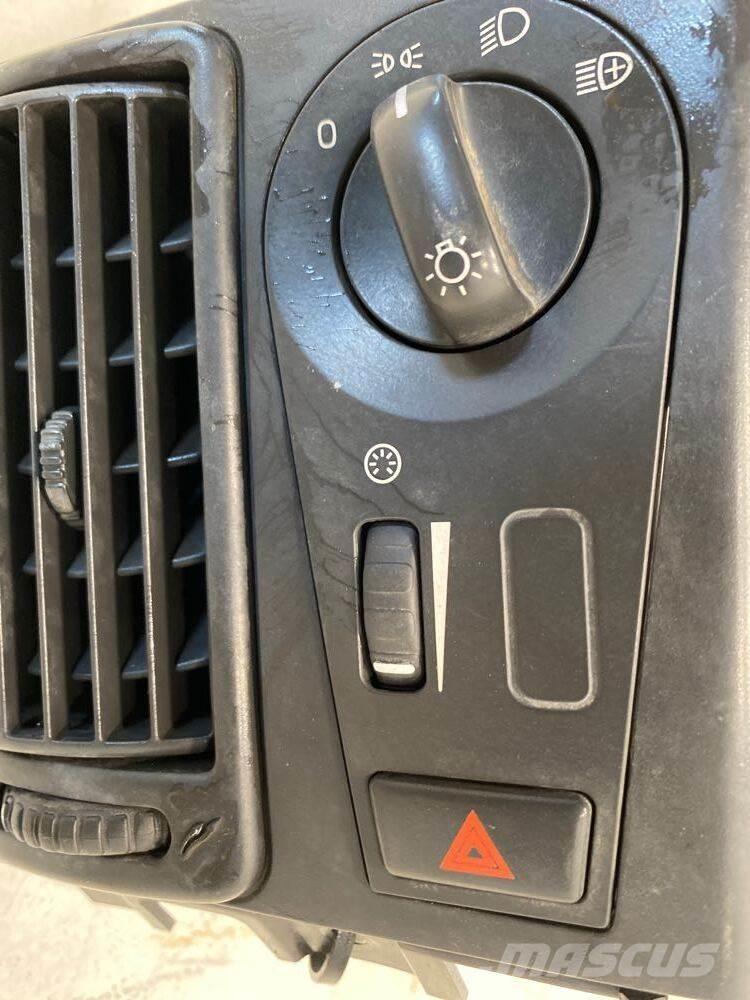 Volvo VNL Electronique