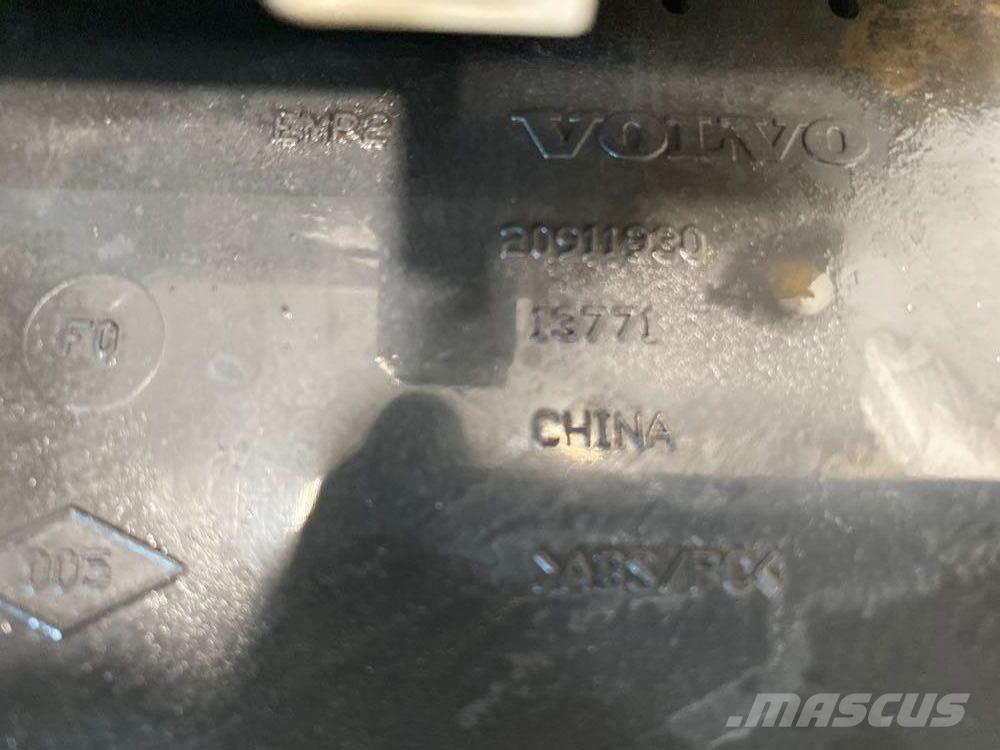 Volvo VNL Electronique