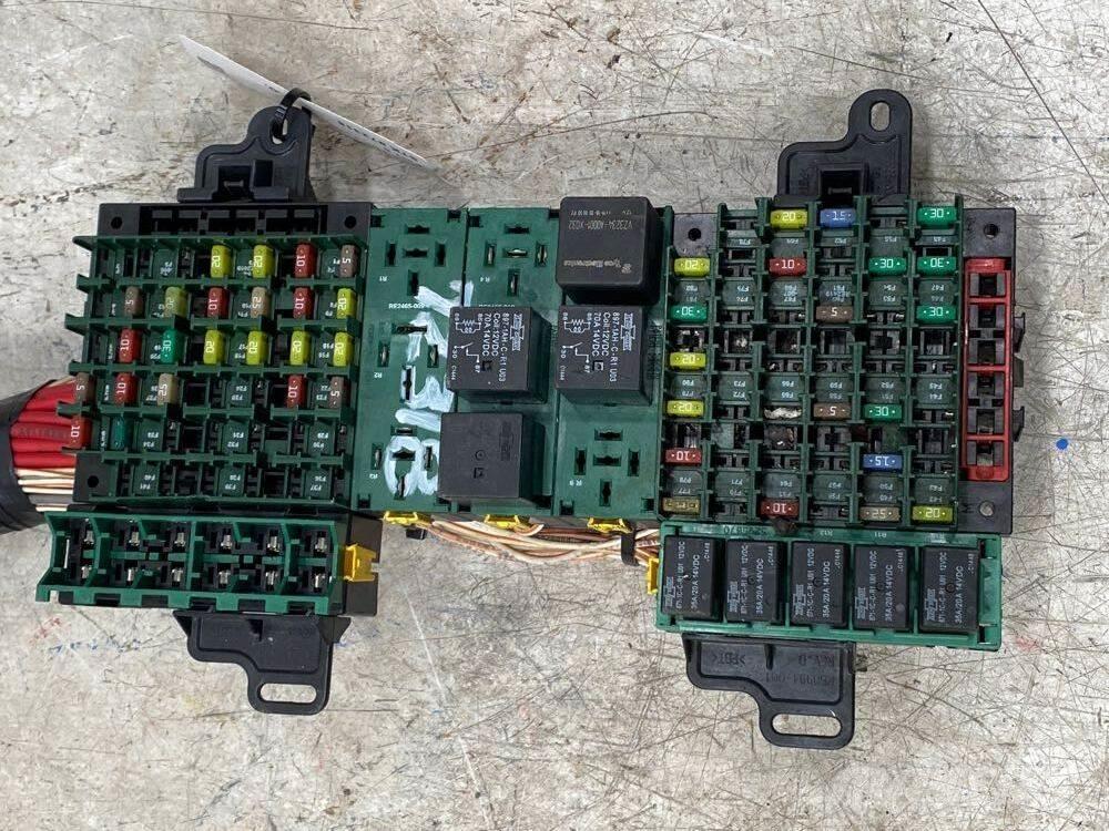 Volvo VNL Electronique