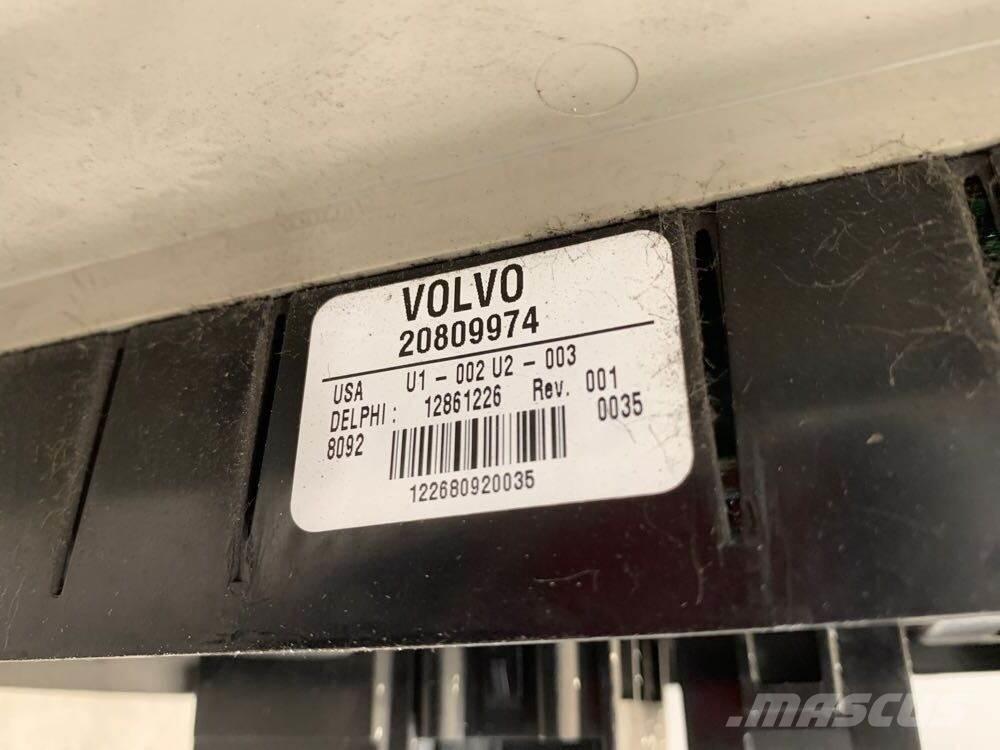 Volvo VNL Electronique