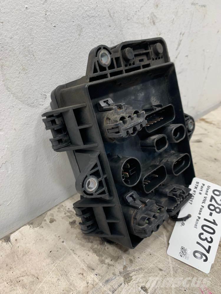 Volvo VNL Electronique