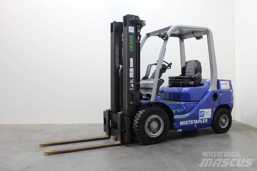 Cesab M 325 D Chariots diesel