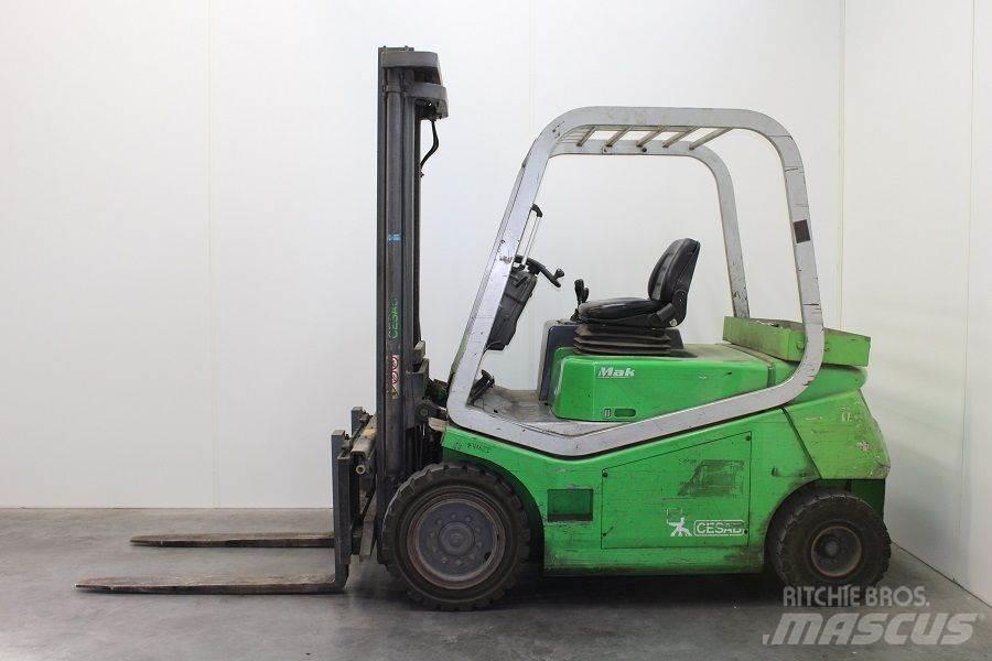 Cesab MAK 400 Chariots élévateurs électriques