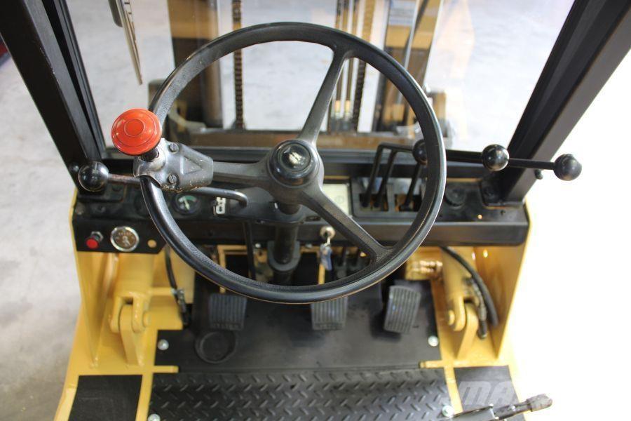 Hyster H 2.50 XL Chariots GPL