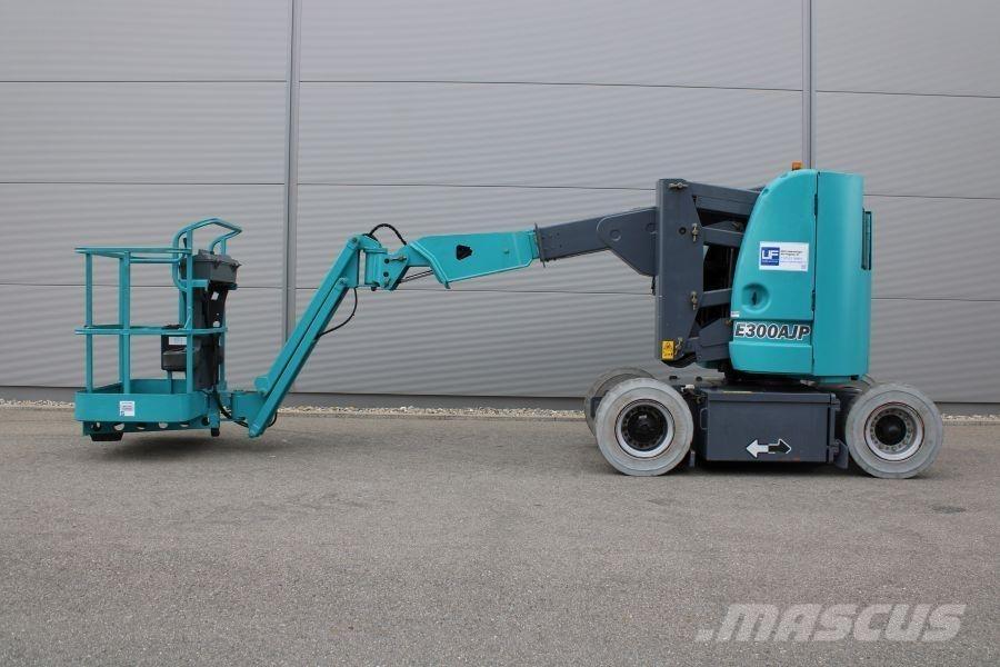 JLG E 300 AJP Nacelles articulées
