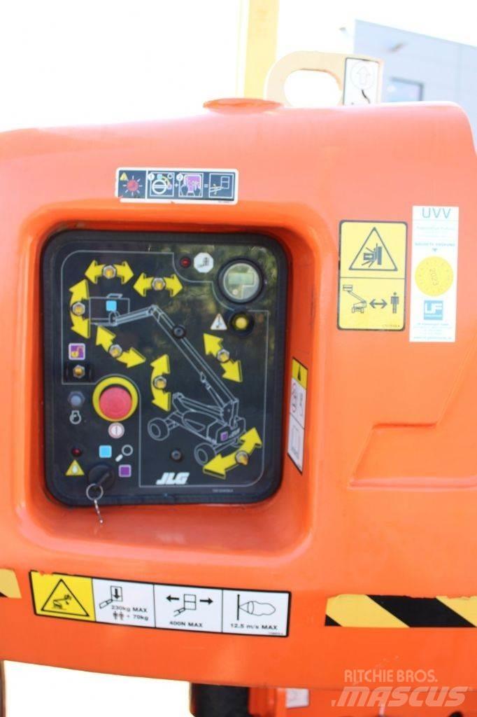 JLG M 600 JP Nacelles articulées