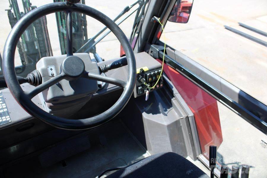 Manitou M 30-4 Chariot tout terrain