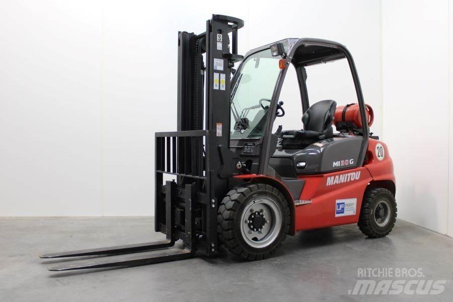 Manitou MI 30 G Chariots GPL
