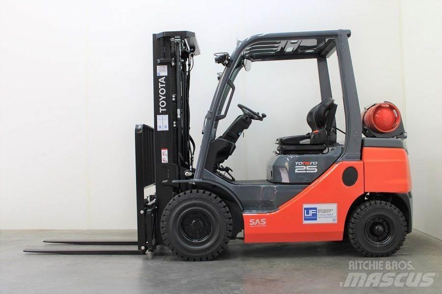 Toyota 02-8FGF25 Chariots GPL