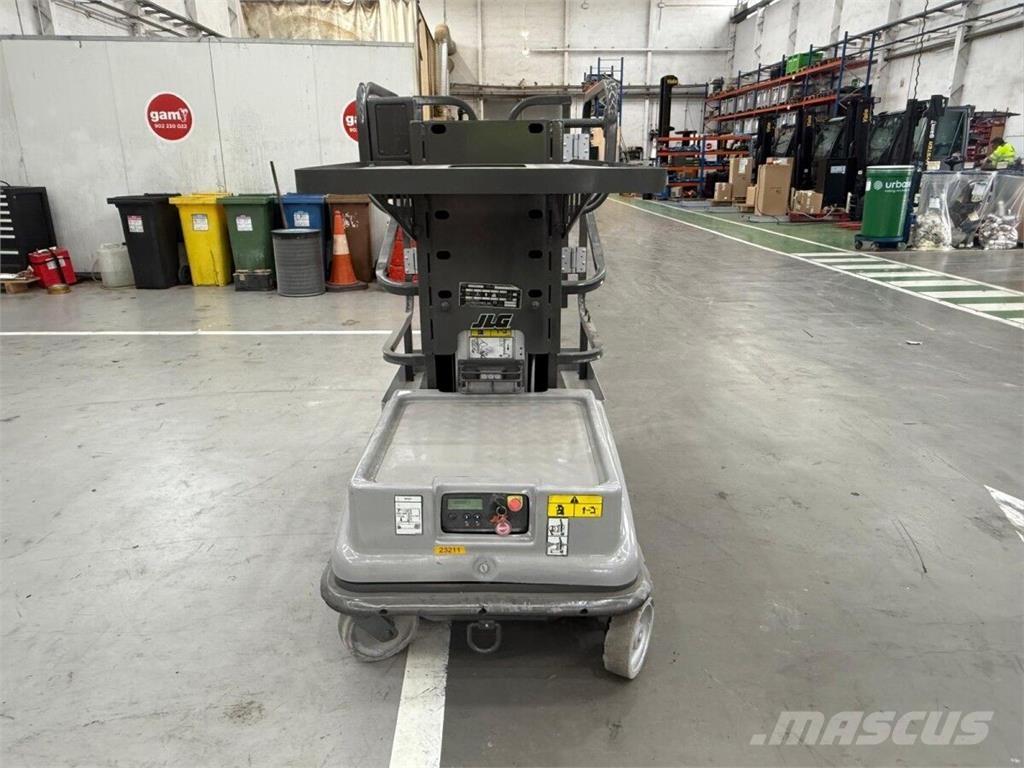 JLG 10MSP Plates-formes de travail à mât grimpant