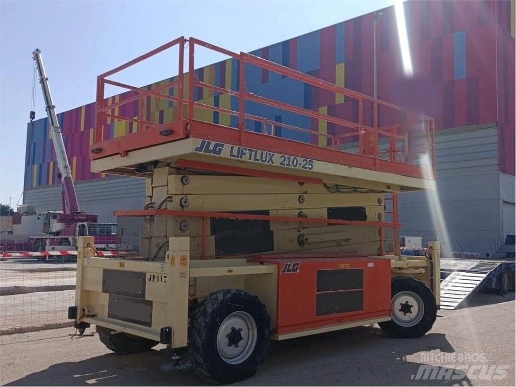 JLG 210-25 Nacelle ciseaux