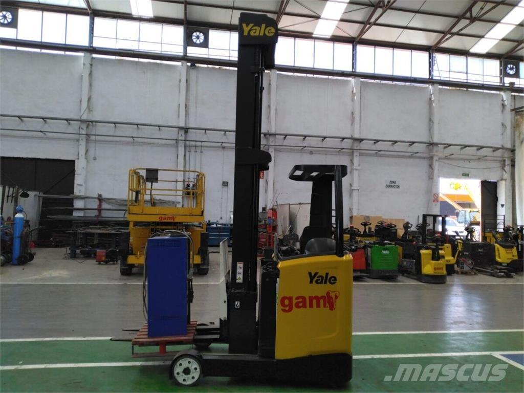 Yale MR14 Chariot à mât rétractable