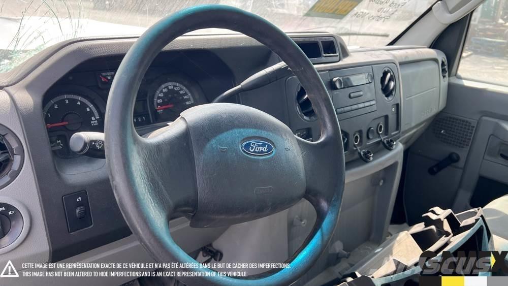 Ford E-450 Tracteur routier