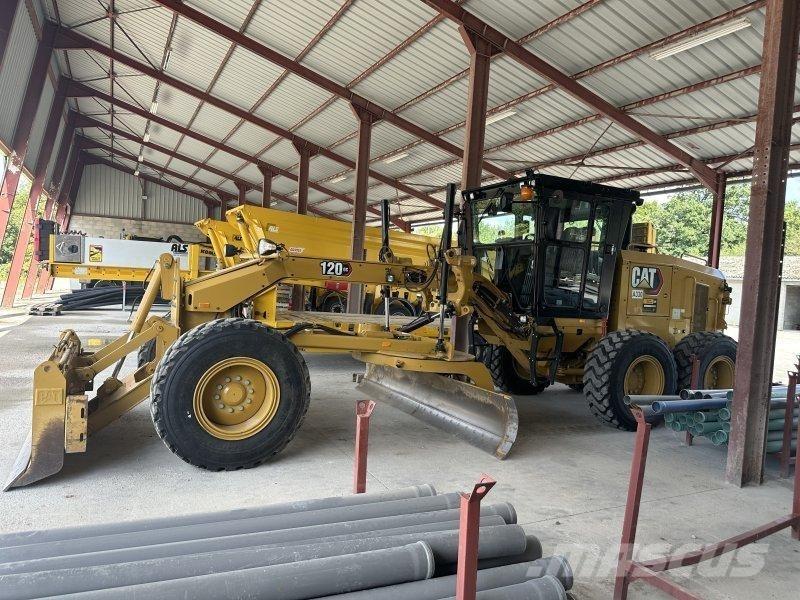 CAT 120GC Niveleuse