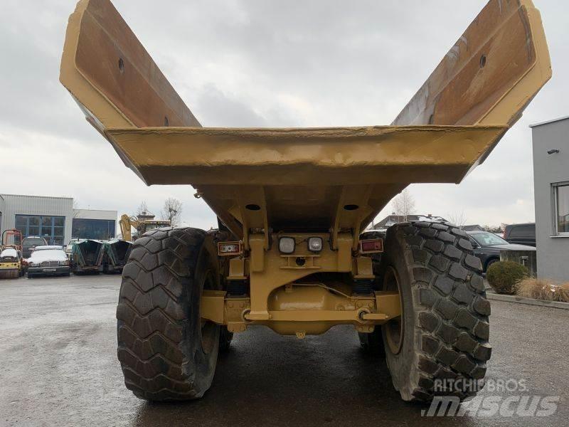 CAT 730 Tombereau articulé
