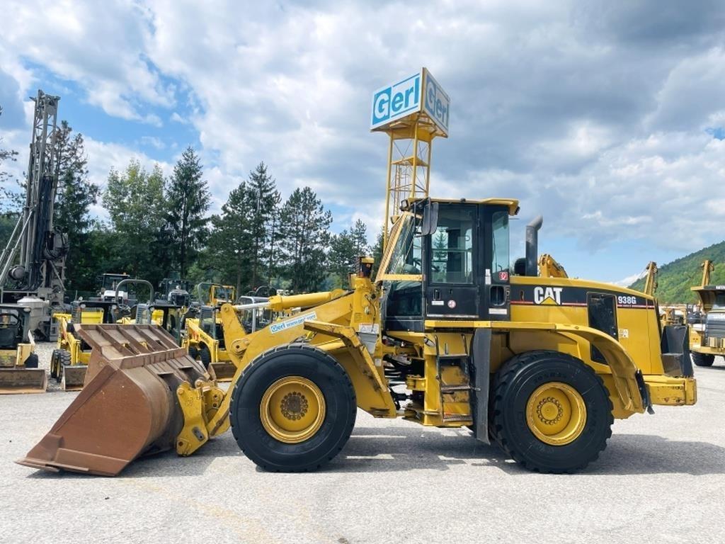 CAT 938 G2 Chargeuse sur pneus