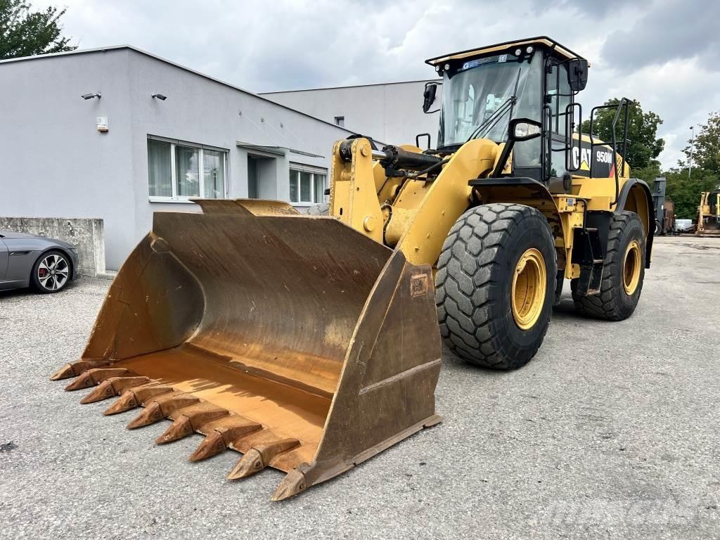 CAT 950 M Chargeuse sur pneus