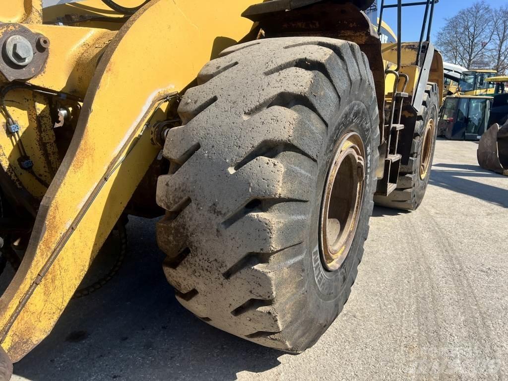 CAT 966 G Chargeuse sur pneus