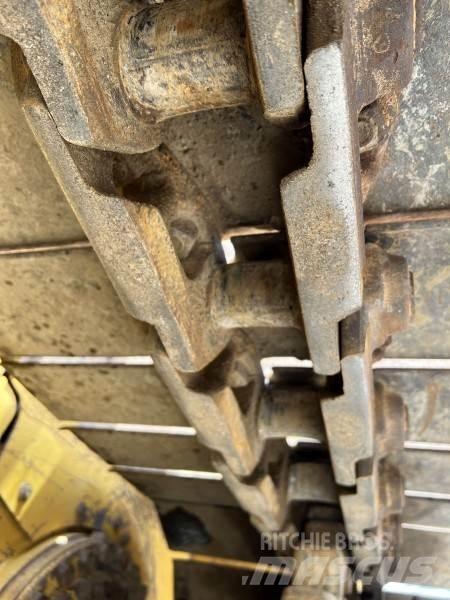 CAT D 6 N LGP Bouteurs sur chenilles