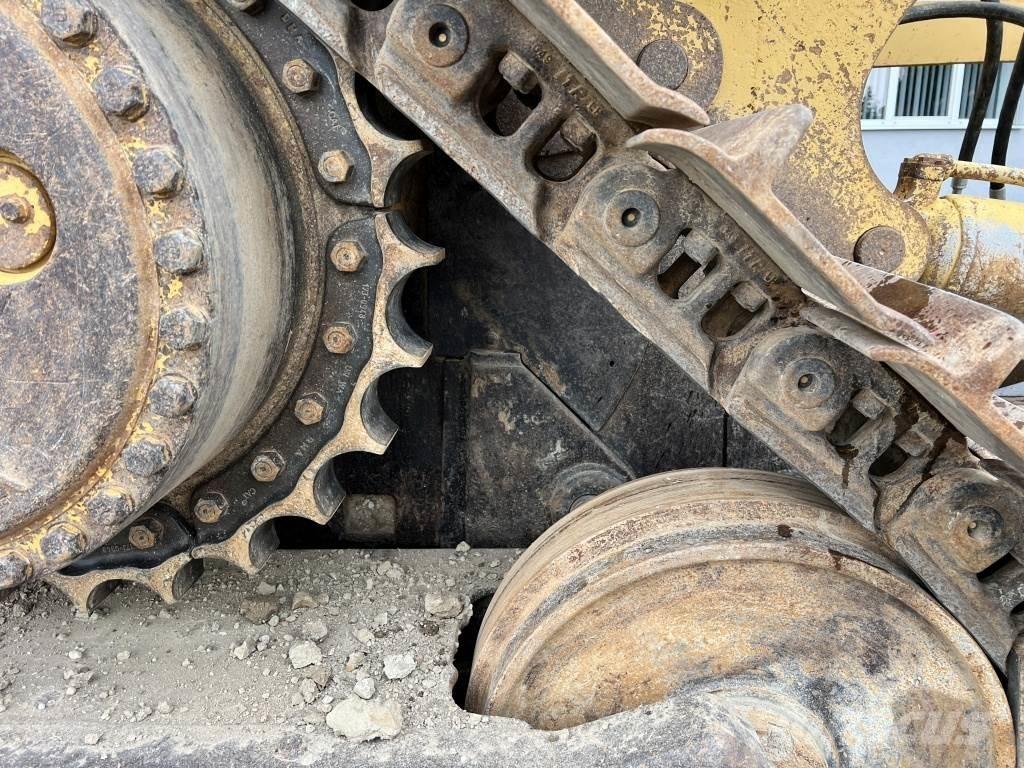 CAT D 7 H Bouteurs sur chenilles