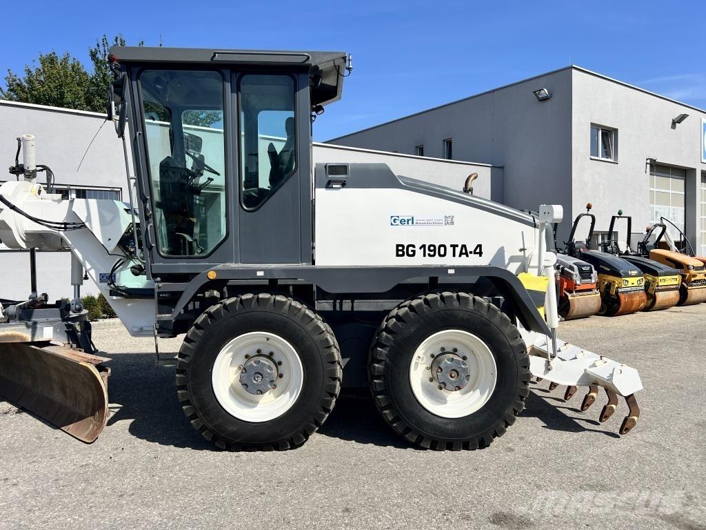 HBM Bomag BG 190TA-4 Niveleuse