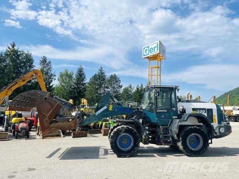 Komatsu WA320-8 Chargeuse sur pneus
