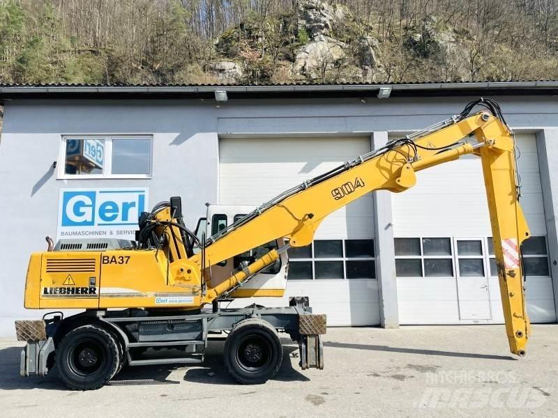 Liebherr A904 Pelle à déchets