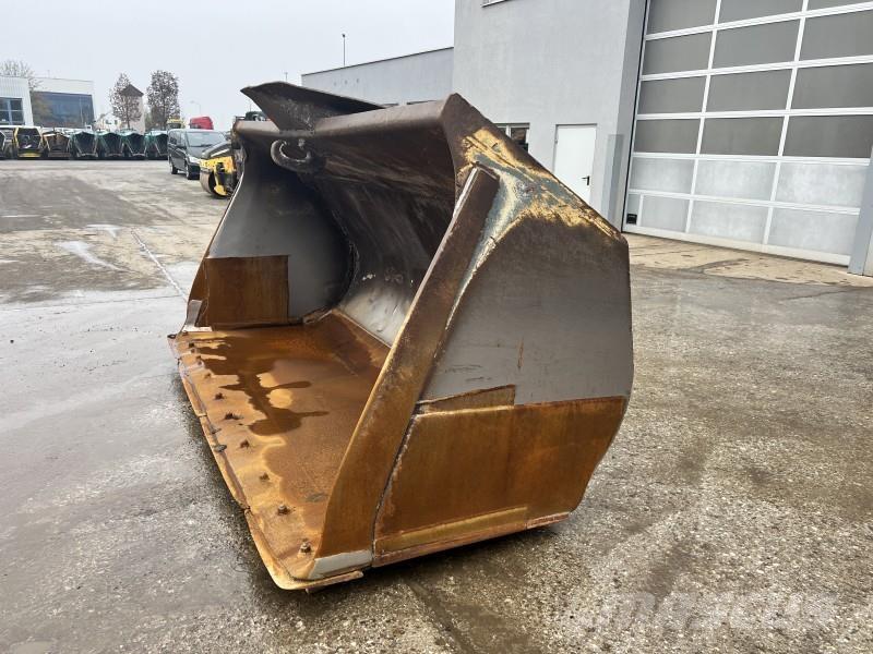 Liebherr Schaufel L 574 Chargeuse sur pneus