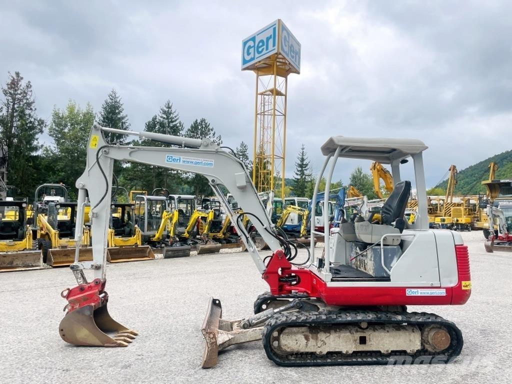 Takeuchi TB135 Mini pelle < 7t