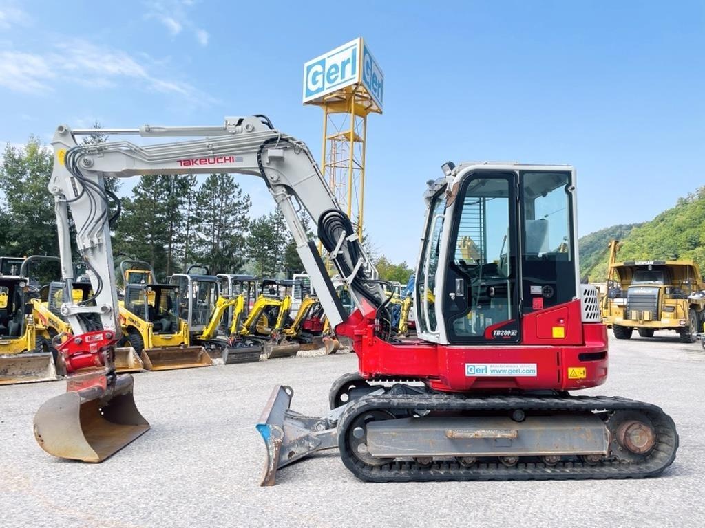 Takeuchi TB280FR Mini pelle < 7t