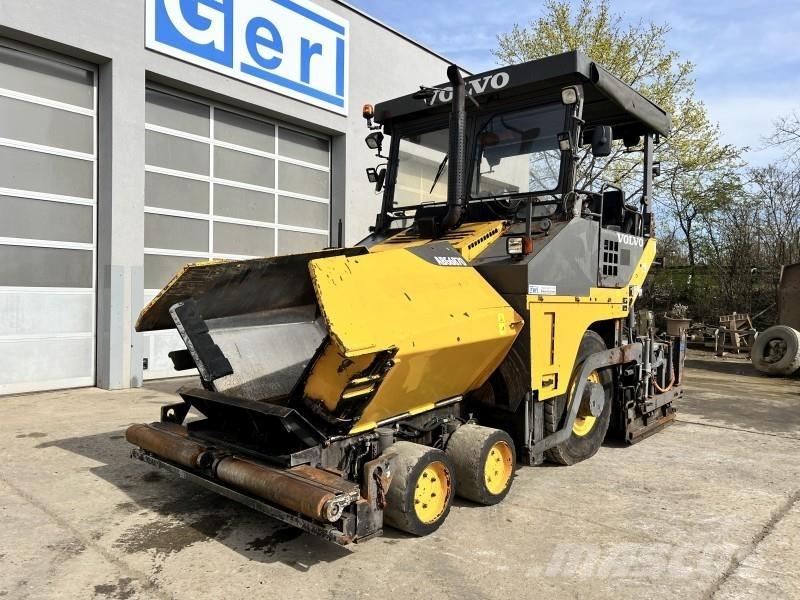  Volvo-ABG 6870 Finisseur