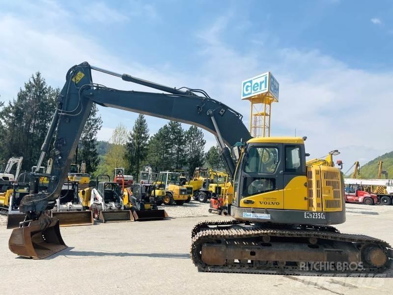 Volvo ECR235CL Pelle sur chenilles