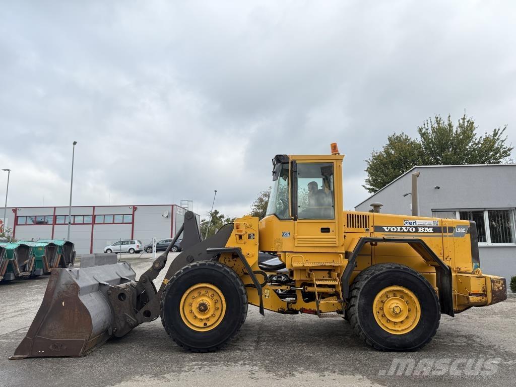Volvo L 90 C Chargeuse sur pneus