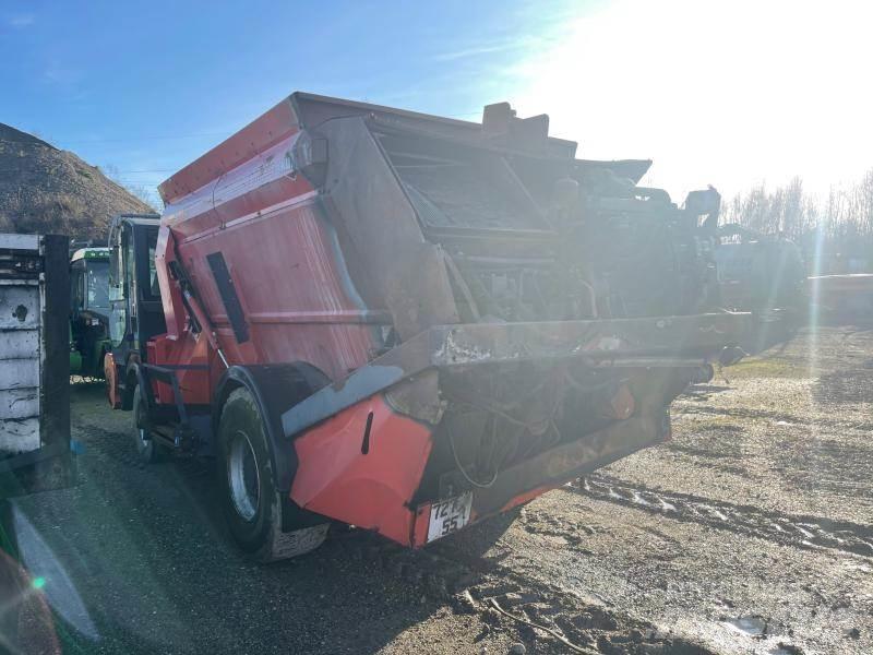Kuhn SP 14 Mélangeuse