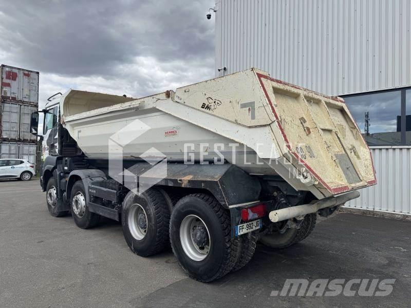 MAN TGS Camion benne