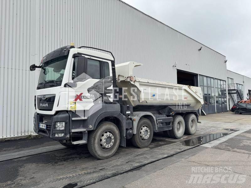 MAN TGS Camion benne