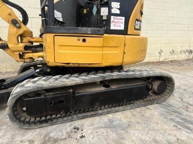 CAT 303E CR Mini pelle < 7t