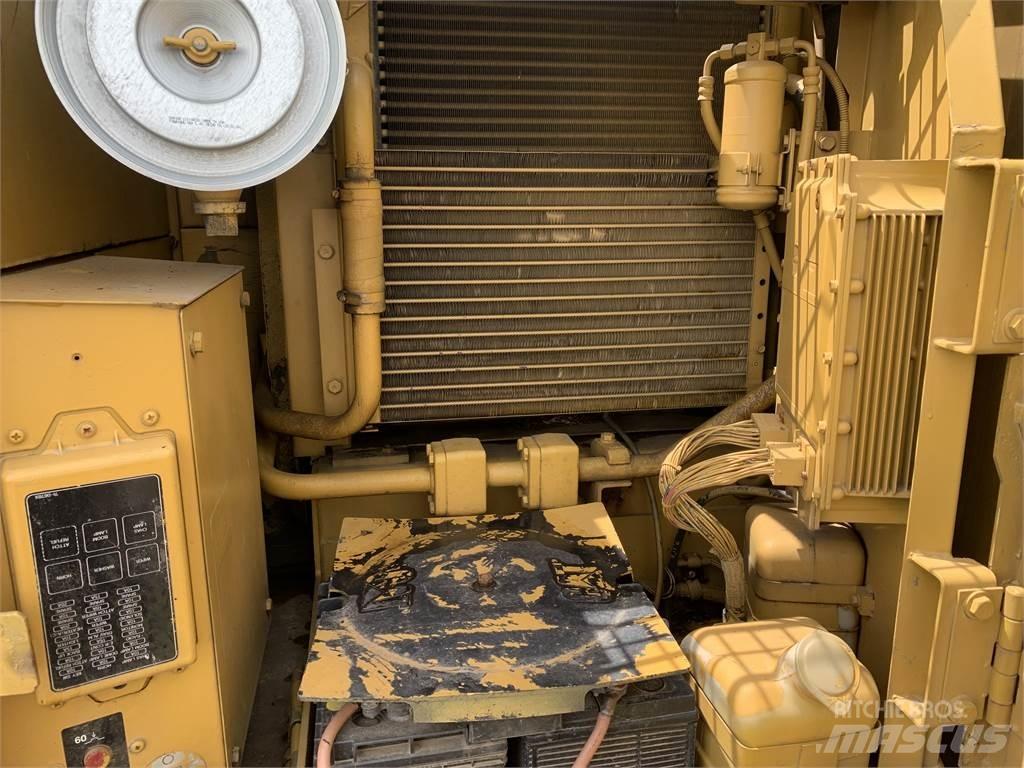 CAT 312 Pelle sur chenilles