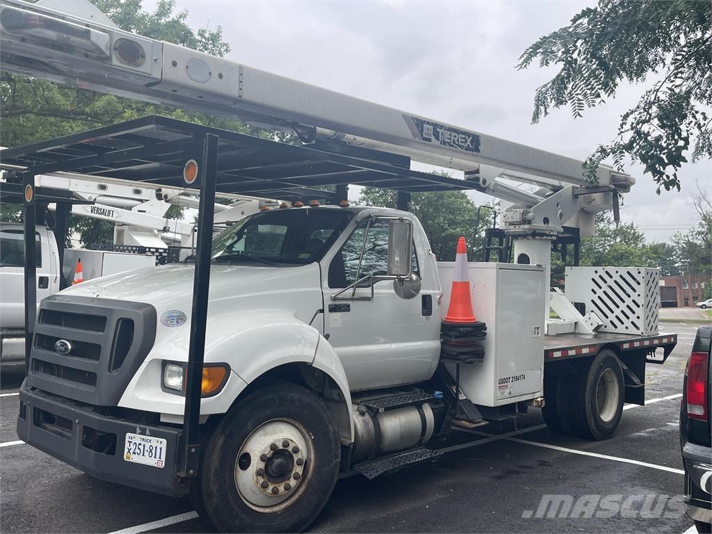 Ford F750 Autre camion