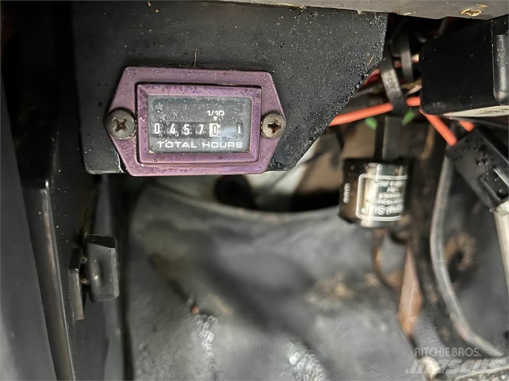 Ford FT900 Camion benne